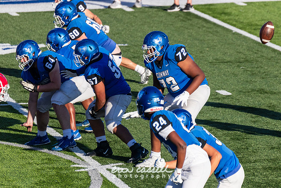 20231009-conwayfbsoph_cabot-f021