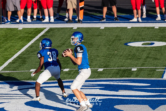 20231009-conwayfbsoph_cabot-f044