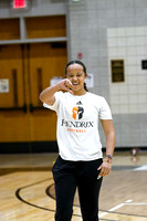 20240204-hdxbball_halftime-033